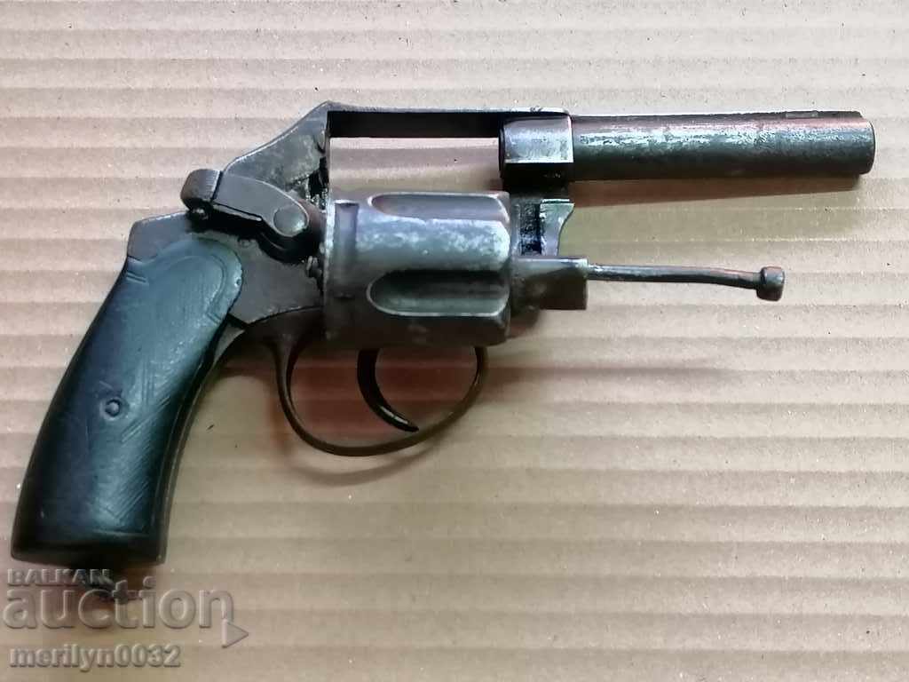 Δημοπρασία Περίστροφο πιστόλι πέντε βολών δεκαετίας του 1990 Δημοπρασία Περίστροφο πιστόλι πέντε βολών δεκαετίας του 1990