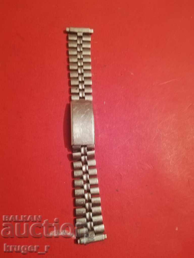 Metal chain with price 8.00 BGN | € 4.09 Metal chain with price 8.00 BGN | € 4.09