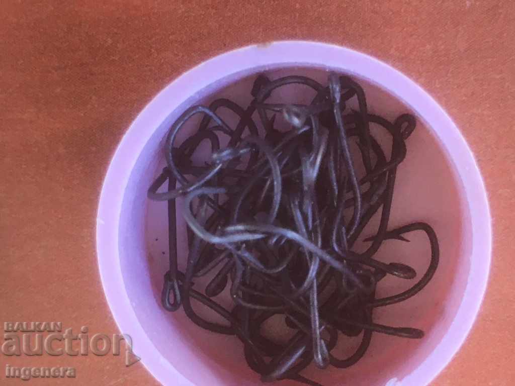 Auction BOX BOX WITH HOOKS FOR FISHING RUSSIAN OLD-№ 4 Auction BOX BOX WITH HOOKS FOR FISHING RUSSIAN OLD-№ 4