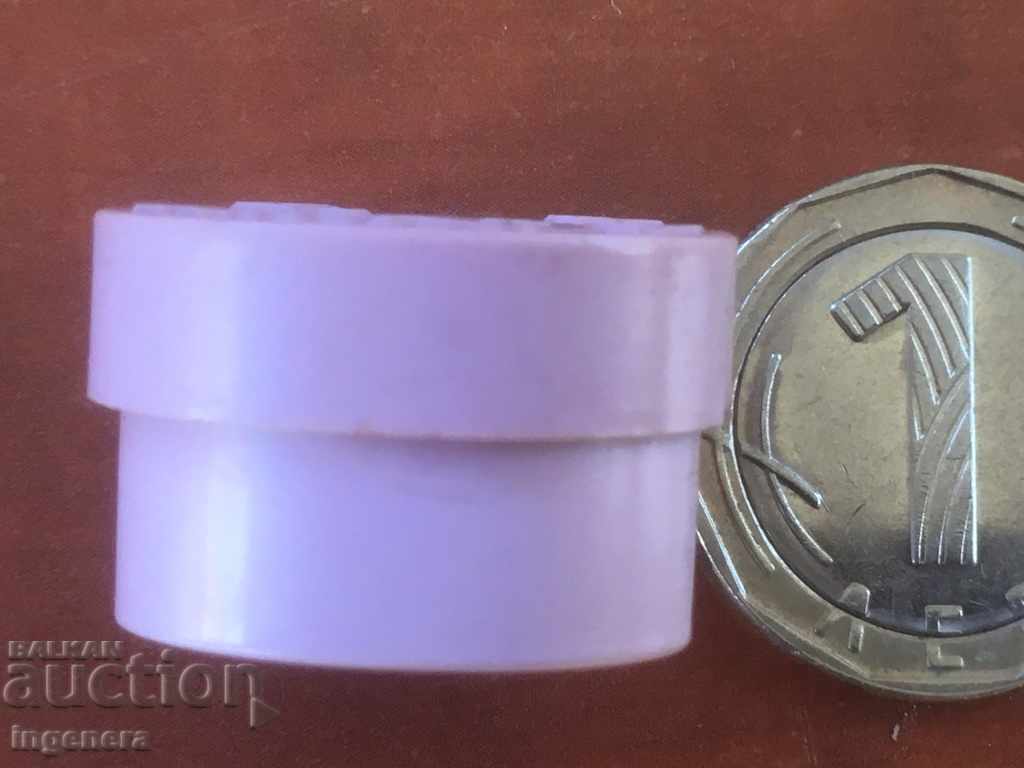 BOX BOX WITH HOOKS FOR FISHING RUSSIAN OLD-№ 4 - 5 BOX BOX WITH HOOKS FOR FISHING RUSSIAN OLD-№ 4 - 5