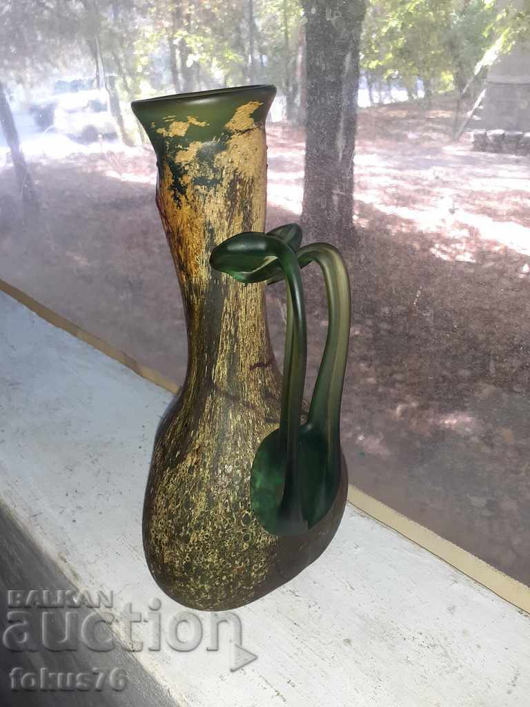 An old beautiful collector's vase with price 390.00 BGN | € 199.40 An old beautiful collector's vase with price 390.00 BGN | € 199.40