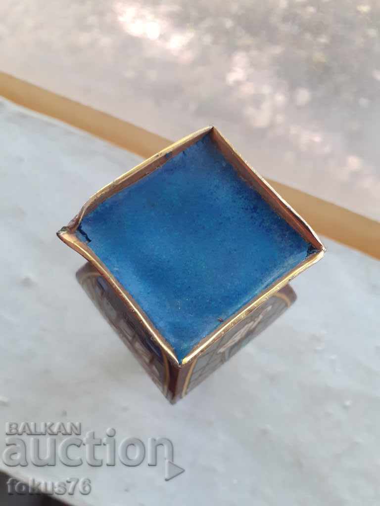 Small old cloisonne vase - 7 Small old cloisonne vase - 7