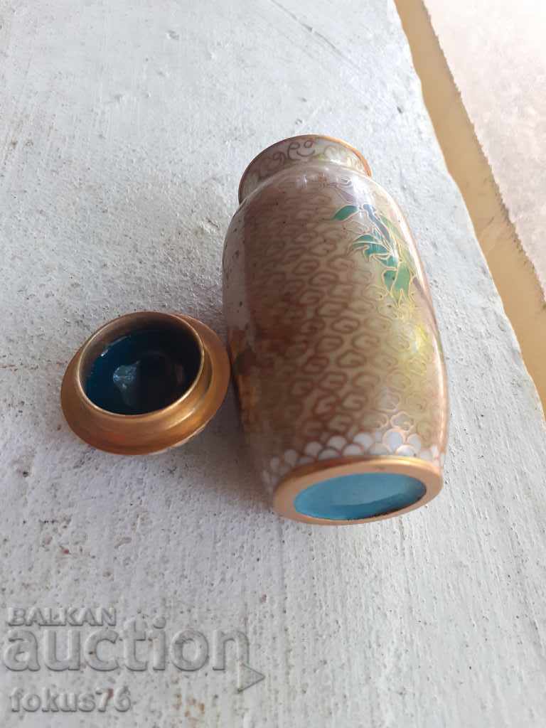 Old small cloisonne vase with cloisonne lid - 5