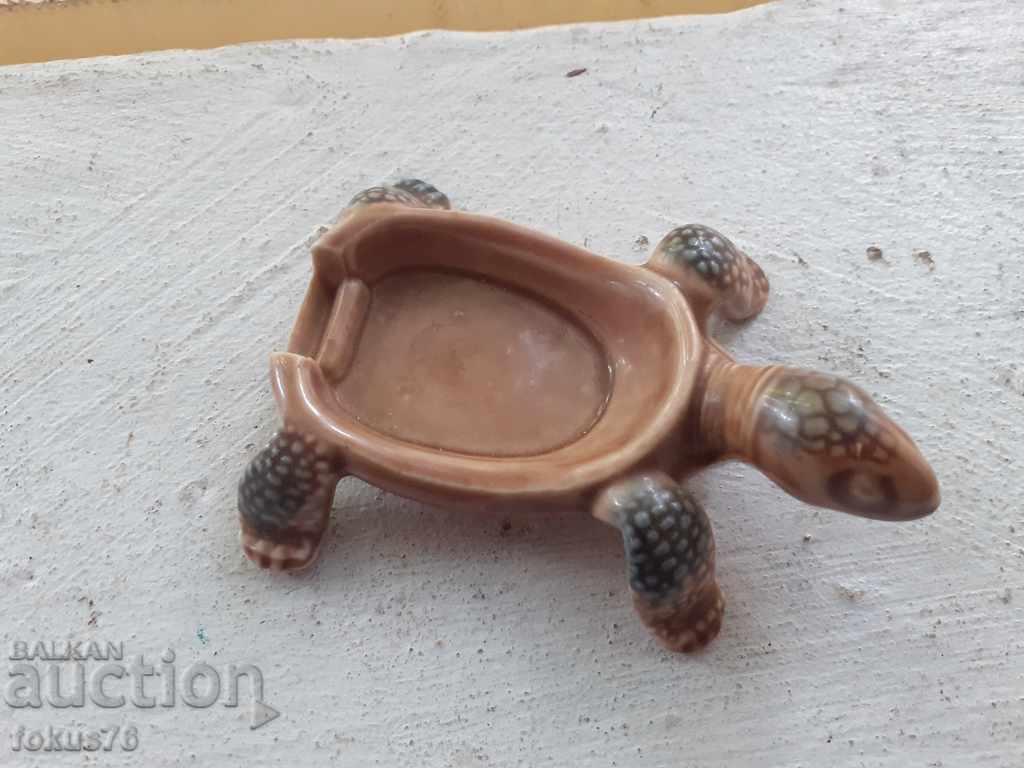 Μια παλιά αγγλική πορσελάνινη χελώνα - 7 Μια παλιά αγγλική πορσελάνινη χελώνα - 7