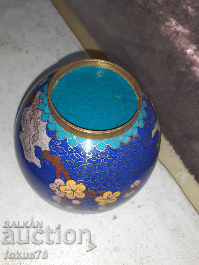 Delivery of A beautiful old cloisonne collector's vase Delivery of A beautiful old cloisonne collector's vase