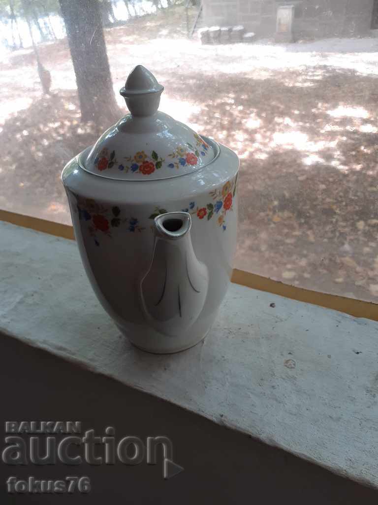 Wonderful old porcelain teapot Blankeuhammer Bavaria with price 90.00 BGN | € 46.02 Wonderful old porcelain teapot Blankeuhammer Bavaria with price 90.00 BGN | € 46.02