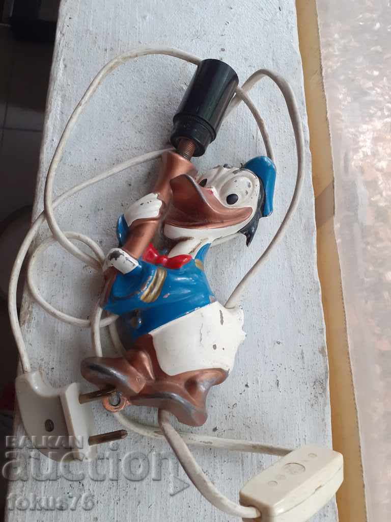 Auction An interesting lamp Auction An interesting lamp