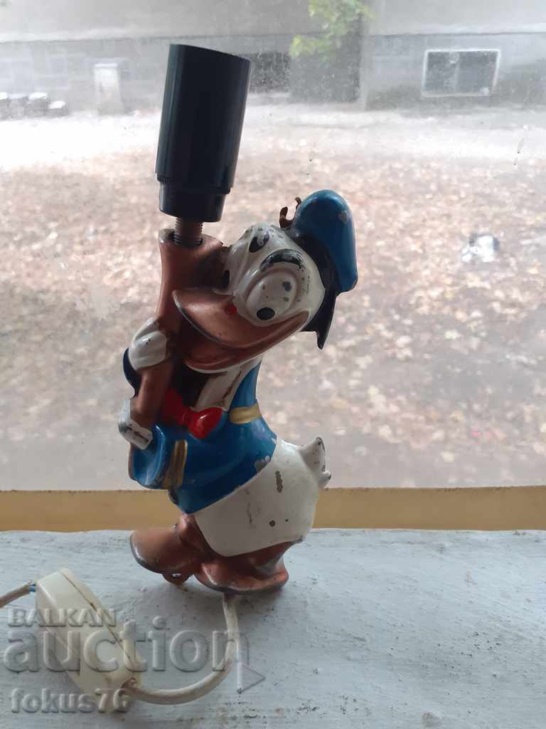 Delivery of An interesting lamp Delivery of An interesting lamp