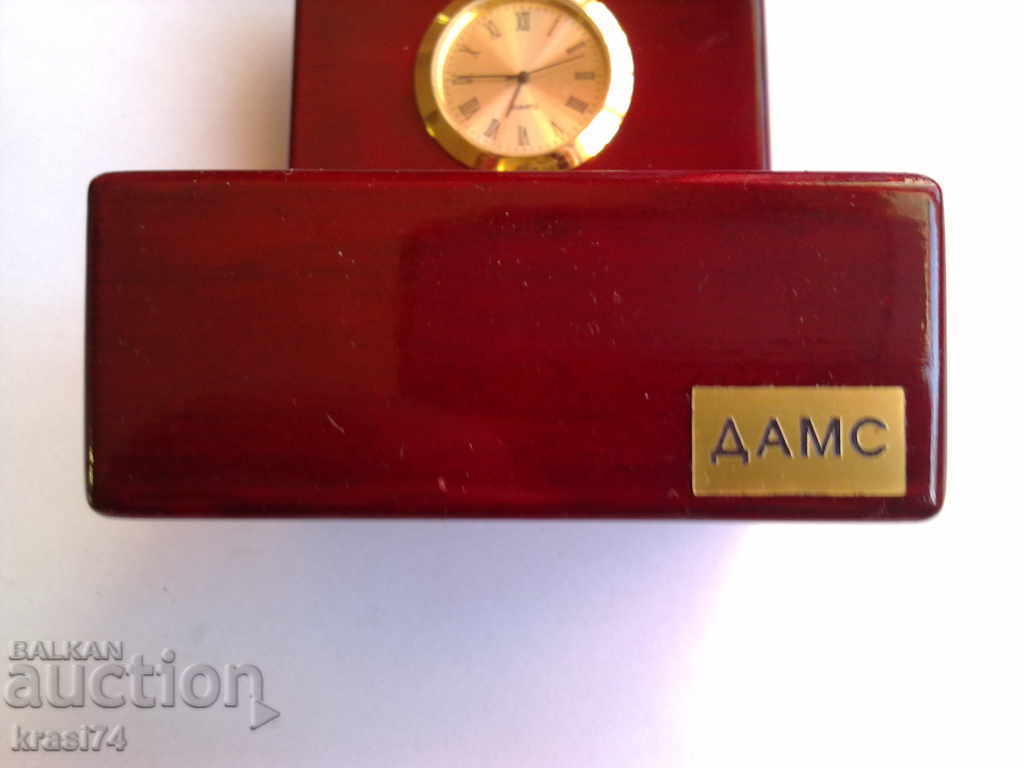 Auction Souvenir Auction Souvenir