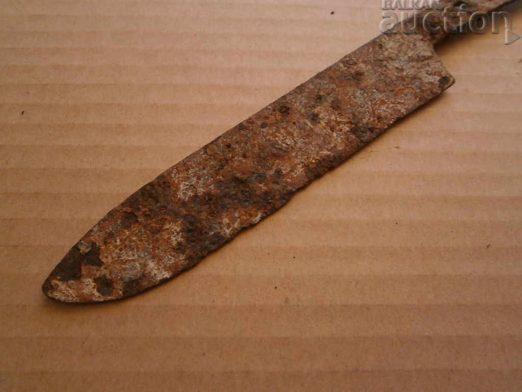 old renaissance bandit knife original with price 51.00 BGN | € 26.08 old renaissance bandit knife original with price 51.00 BGN | € 26.08