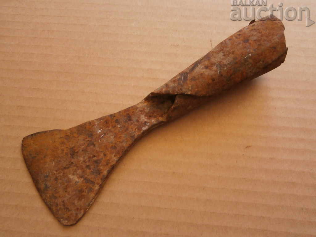 Delivery of a primitive scent, a gourd, a gourd, a wicker forged iron Delivery of a primitive scent, a gourd, a gourd, a wicker forged iron