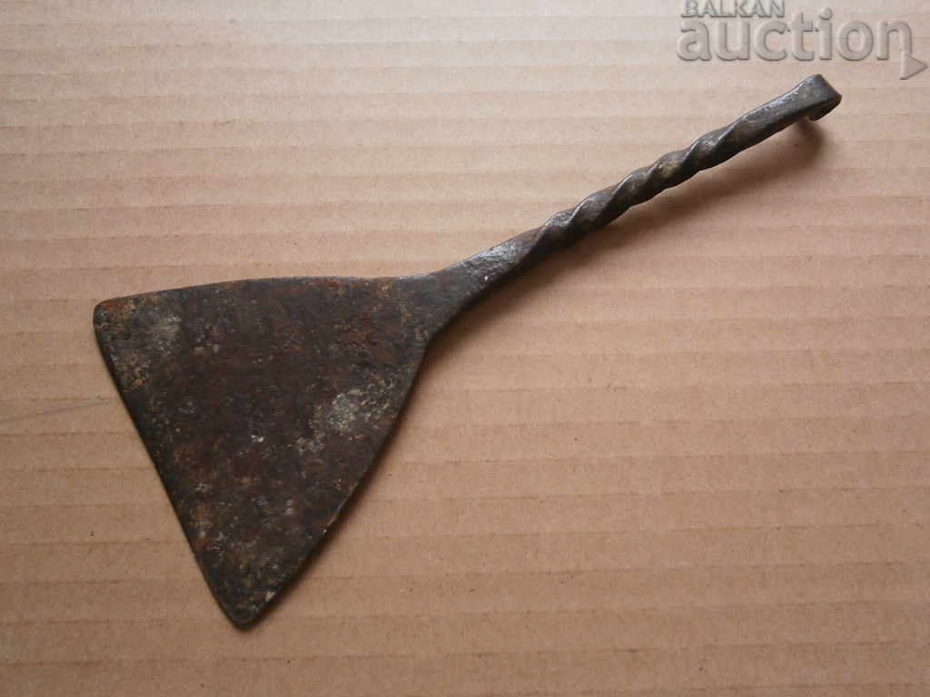 Delivery of a primitive scent, a gourd, a gourd, a wicker forged iron Delivery of a primitive scent, a gourd, a gourd, a wicker forged iron