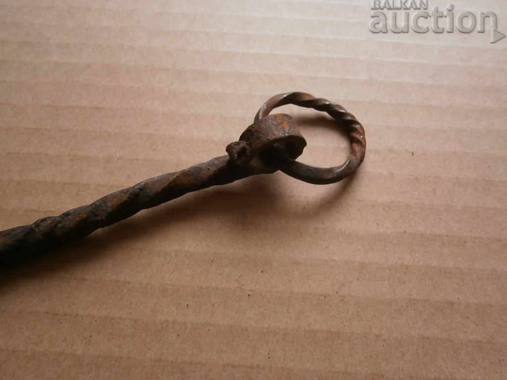 Delivery of a primitive scent, a gourd, a gourd, a wicker forged iron Delivery of a primitive scent, a gourd, a gourd, a wicker forged iron