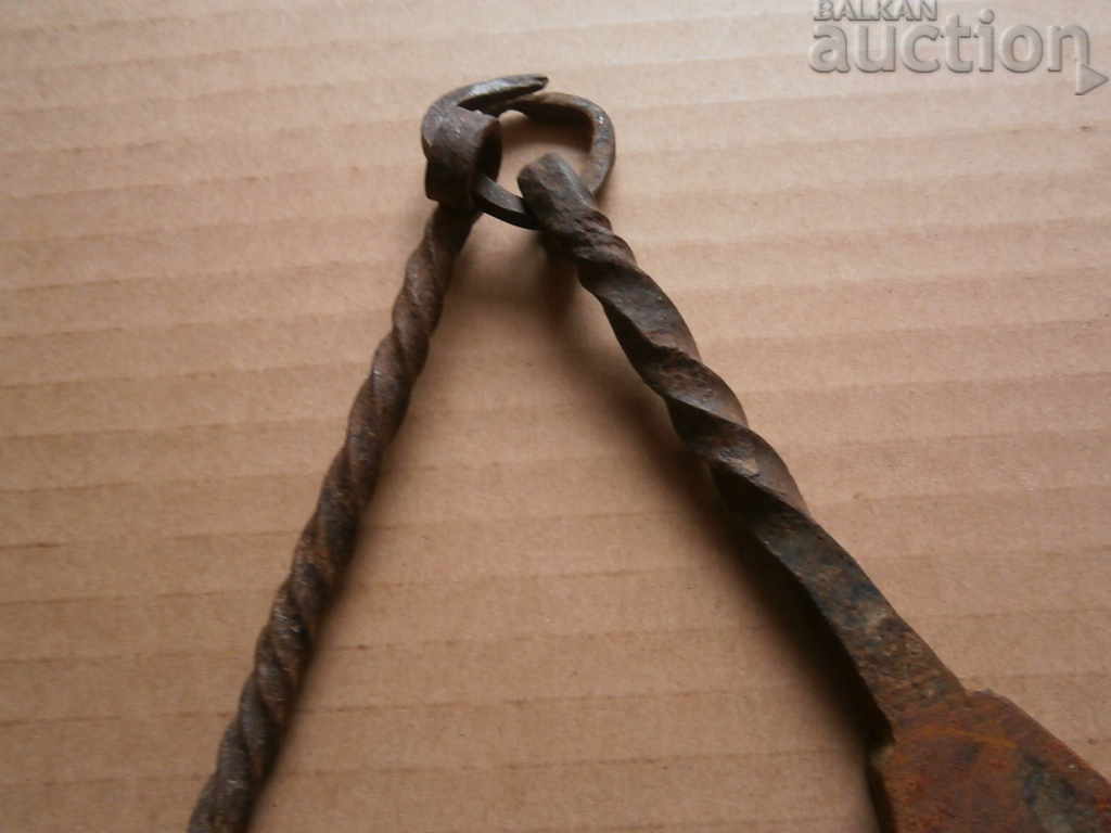 a primitive scent, a gourd, a gourd, a wicker forged iron with price 41.00 BGN | € 20.96 a primitive scent, a gourd, a gourd, a wicker forged iron with price 41.00 BGN | € 20.96