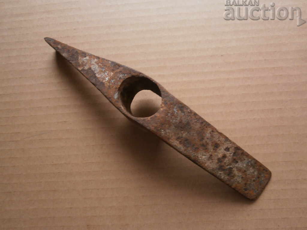 Auction antique small pickaxe ax tool Auction antique small pickaxe ax tool