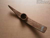 старинна малка кирка брадва инструмент