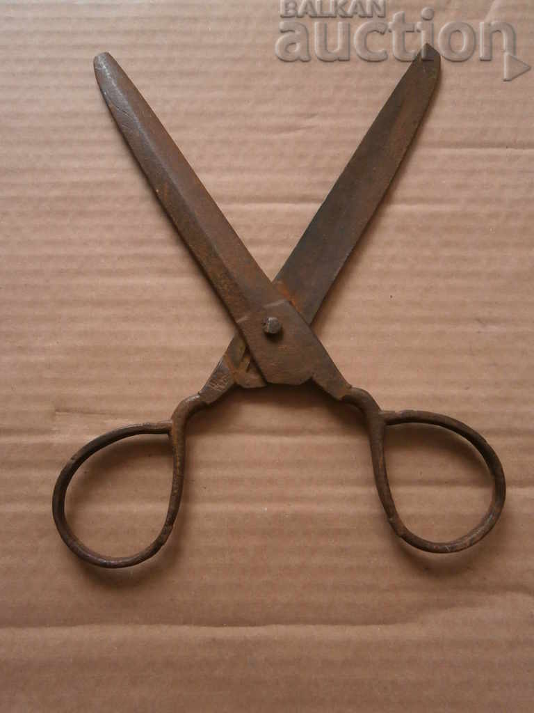 Auction ancient Revival forged large scissors Auction ancient Revival forged large scissors