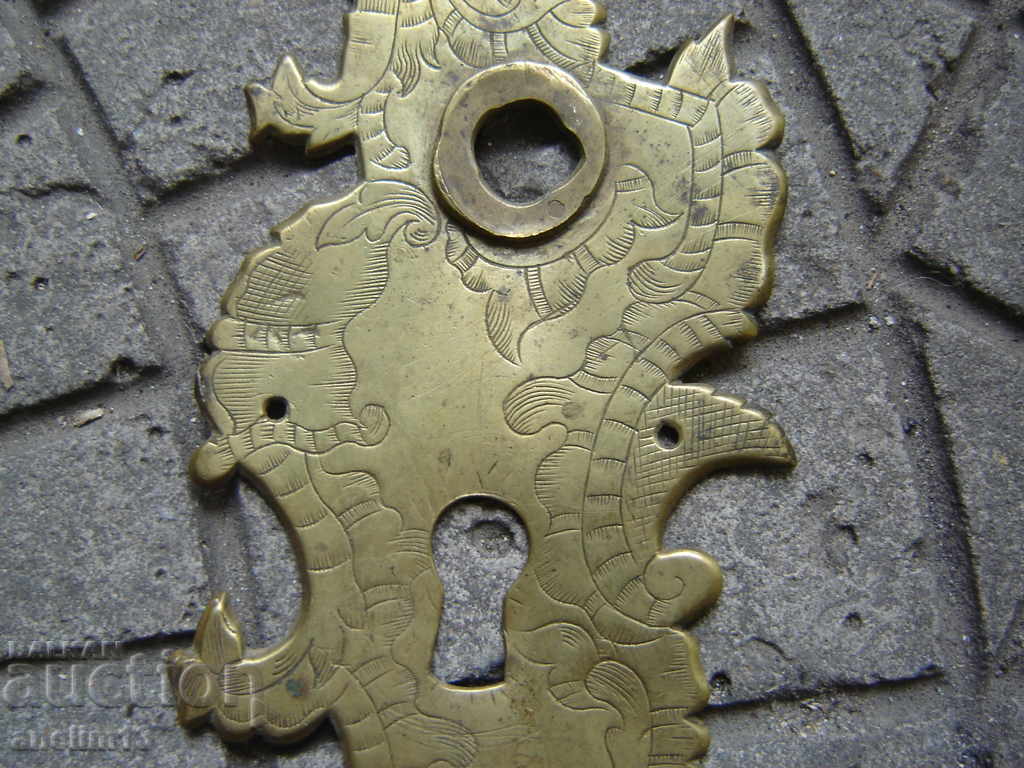 OLD BRONZE DOOR HARDWARE with price 55.00 BGN | € 28.12 OLD BRONZE DOOR HARDWARE with price 55.00 BGN | € 28.12