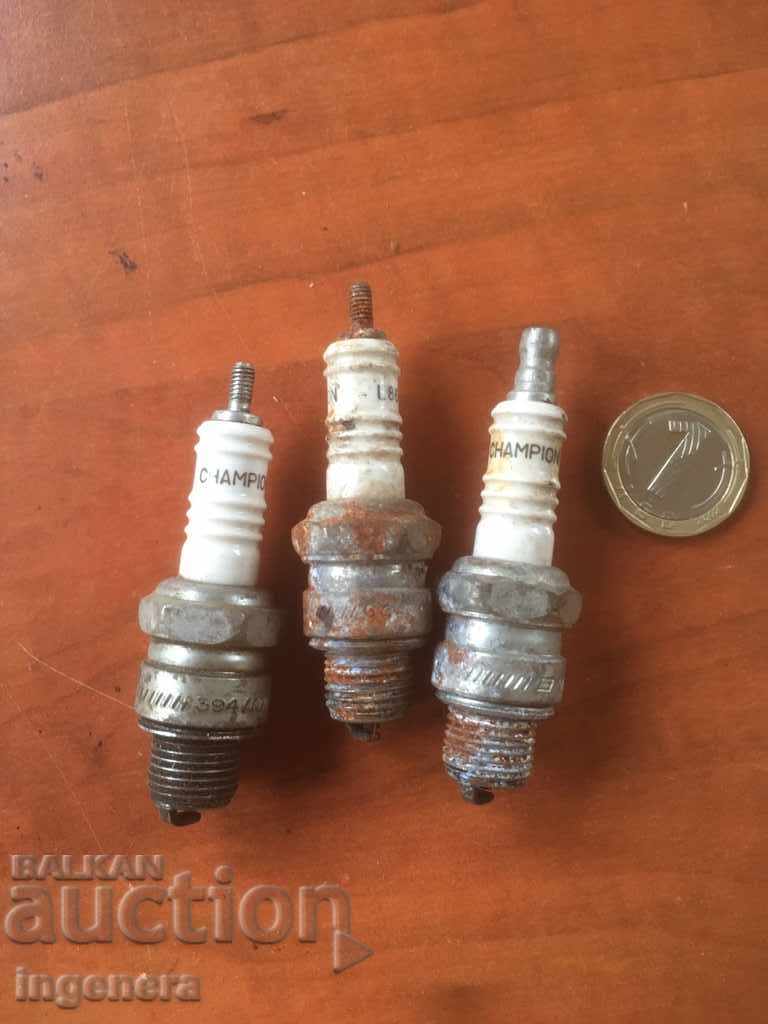 SPARK PLUG AUTOMOBILE-RETRO-3 PCS - 5 SPARK PLUG AUTOMOBILE-RETRO-3 PCS - 5