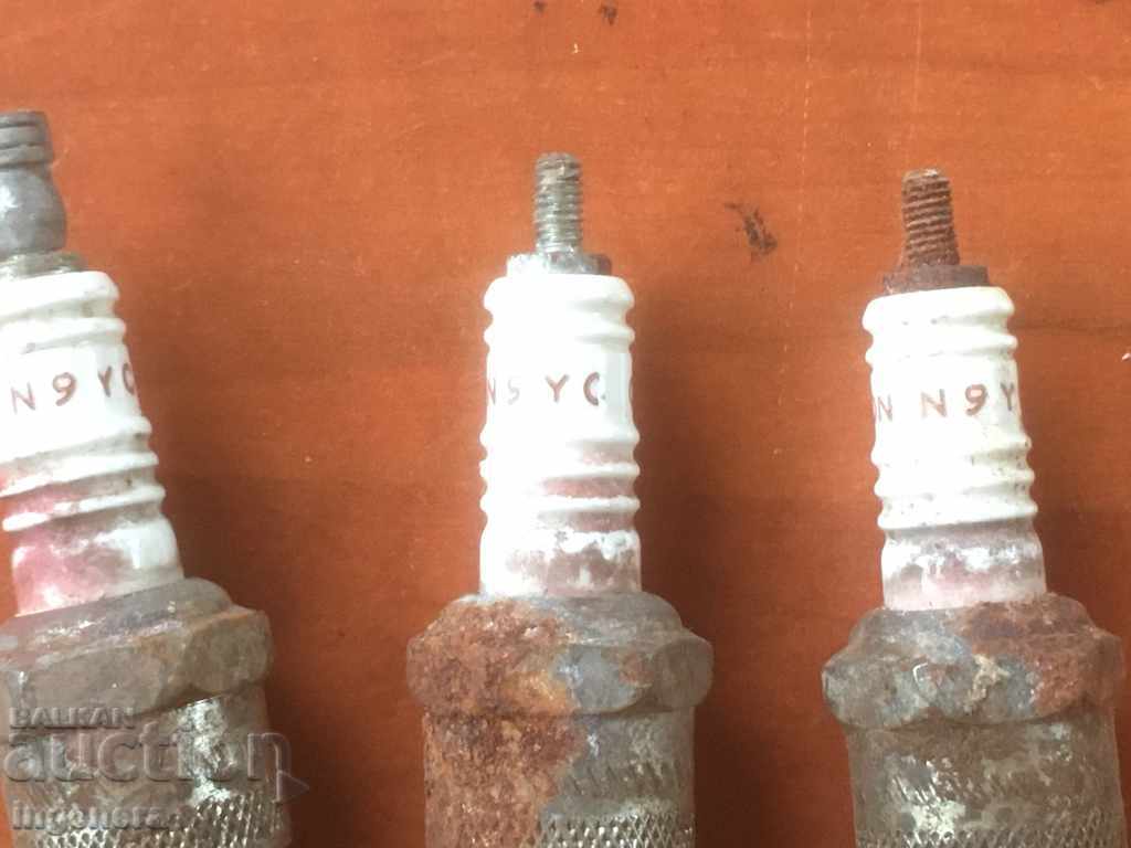 Auction SPARK PLUMBER RETRO-3 BR Auction SPARK PLUMBER RETRO-3 BR