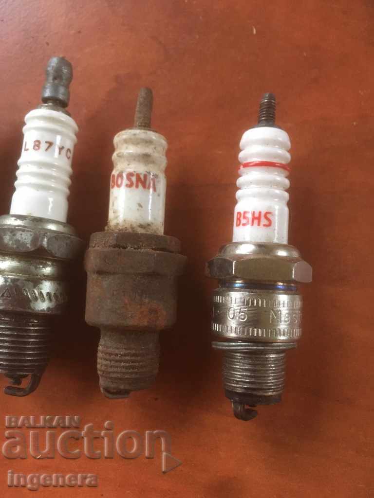 Auction FLASH SPARK PLUG-12 PCS Auction FLASH SPARK PLUG-12 PCS