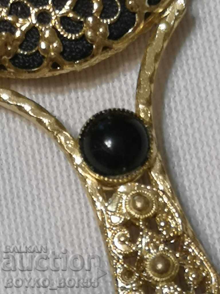 Delivery of Vintage Ladies' Toilet Mirror Tapestry with Embroidery Delivery of Vintage Ladies' Toilet Mirror Tapestry with Embroidery