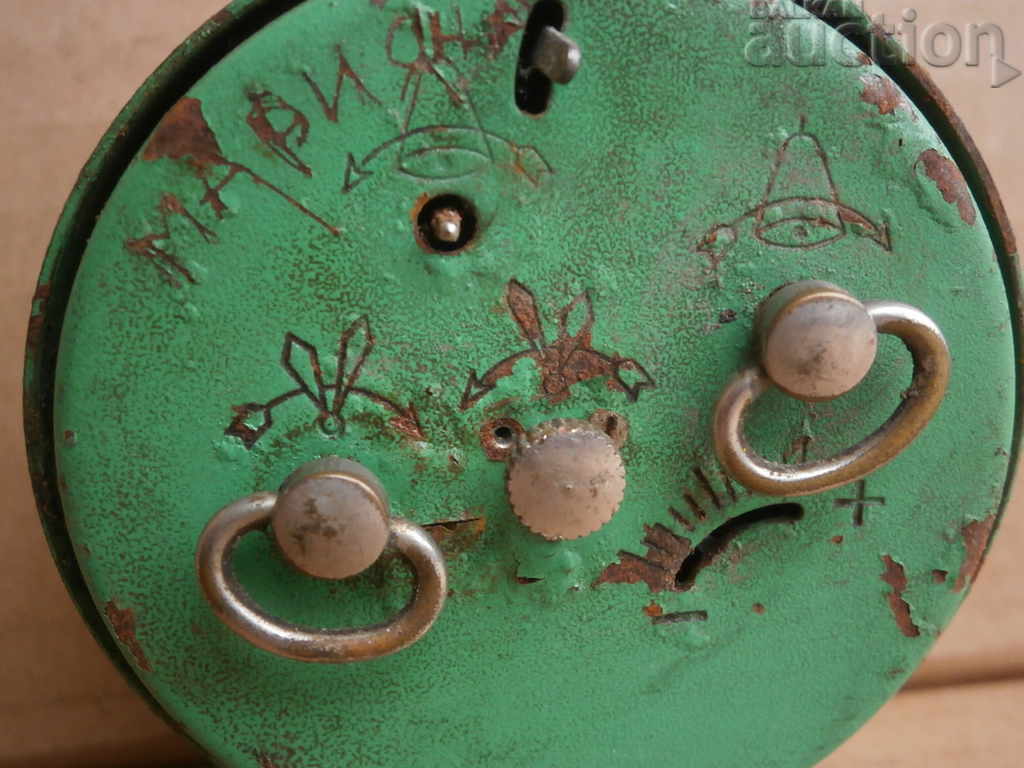 Desktop clock GLORY mini alarm clock USSR retro vintage - 5 Desktop clock GLORY mini alarm clock USSR retro vintage - 5