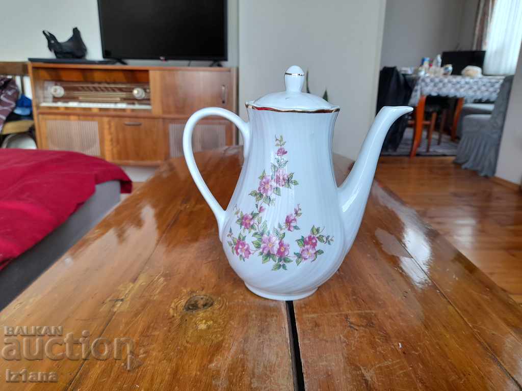 Licitație Cană veche de porțelan