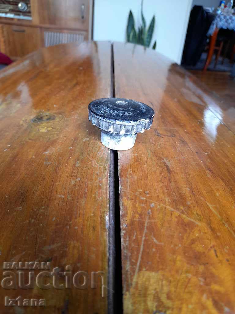 Old faucet screw with price 6.00 BGN | € 3.07