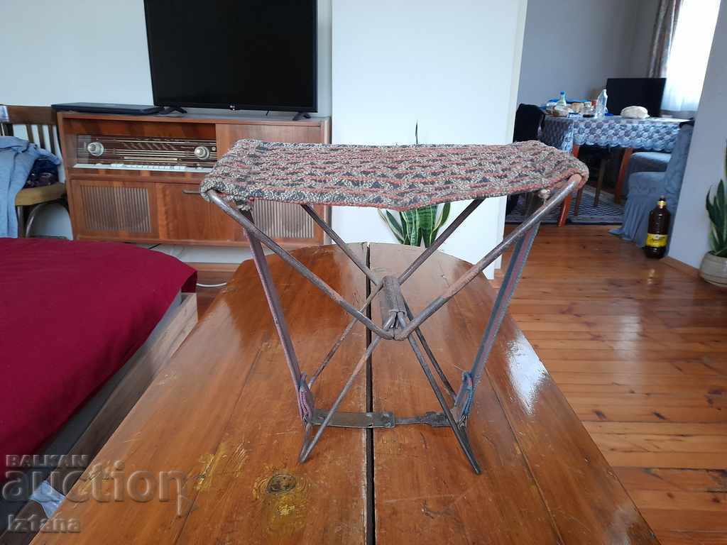 Auction  Old Fisherman's Chair