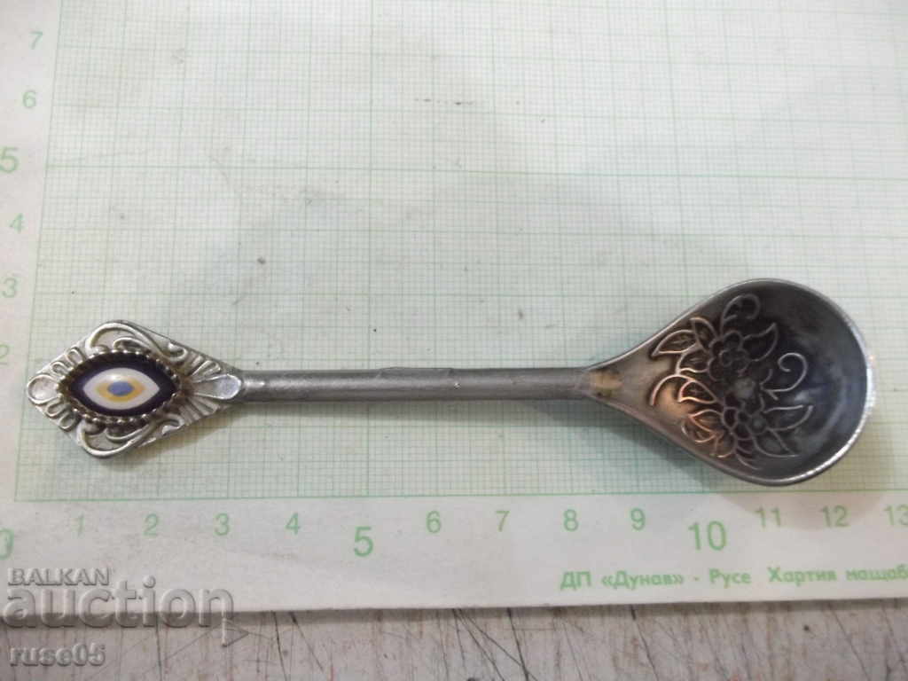 Ένα μικρό κουτάλι με τιμή 10.00 BGN | € 5.11 Ένα μικρό κουτάλι με τιμή 10.00 BGN | € 5.11