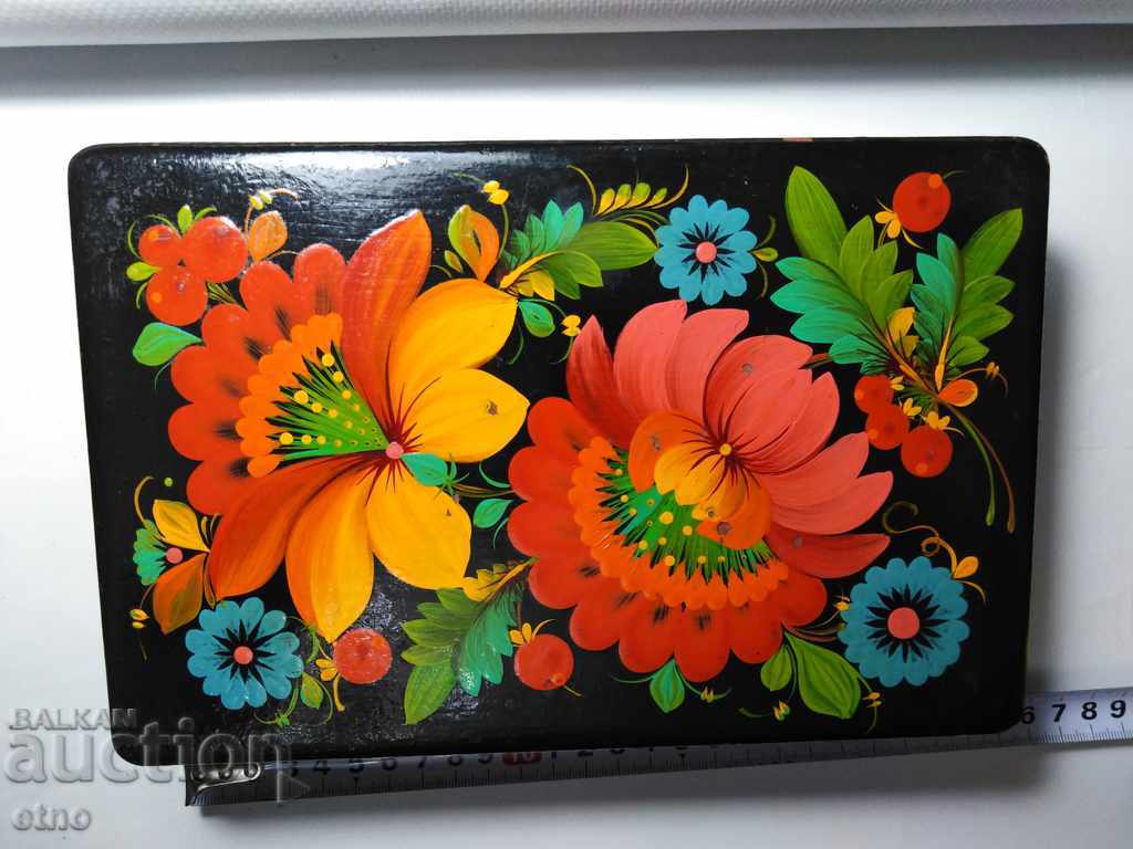 OLD HAND-PAINTED JEWELRY BOX - PAPIE MASCHE, USSR - 5