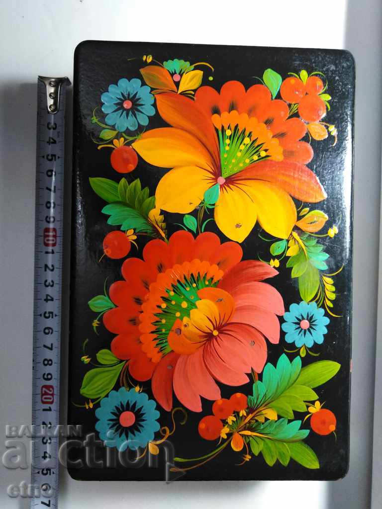 OLD HAND-PAINTED JEWELRY BOX - PAPIE MASCHE, USSR