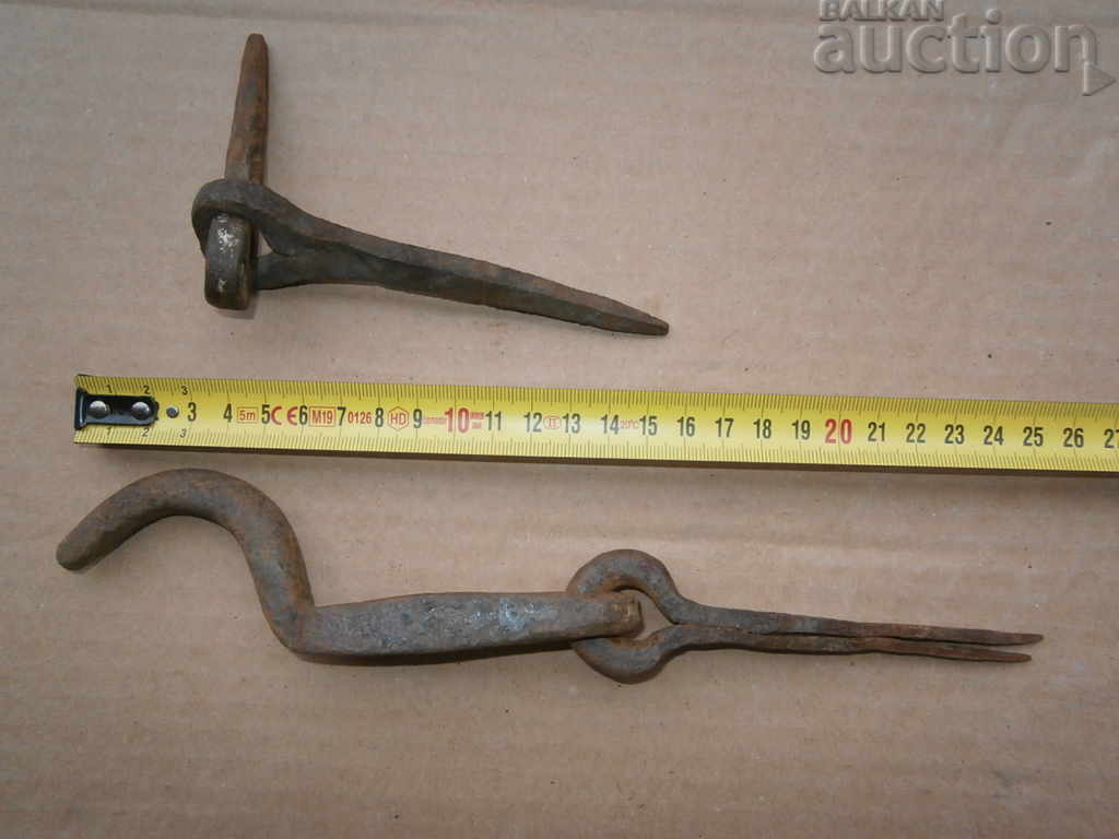 Delivery of OLD FORGED MANDALE LOCKING MECHANISM Delivery of OLD FORGED MANDALE LOCKING MECHANISM