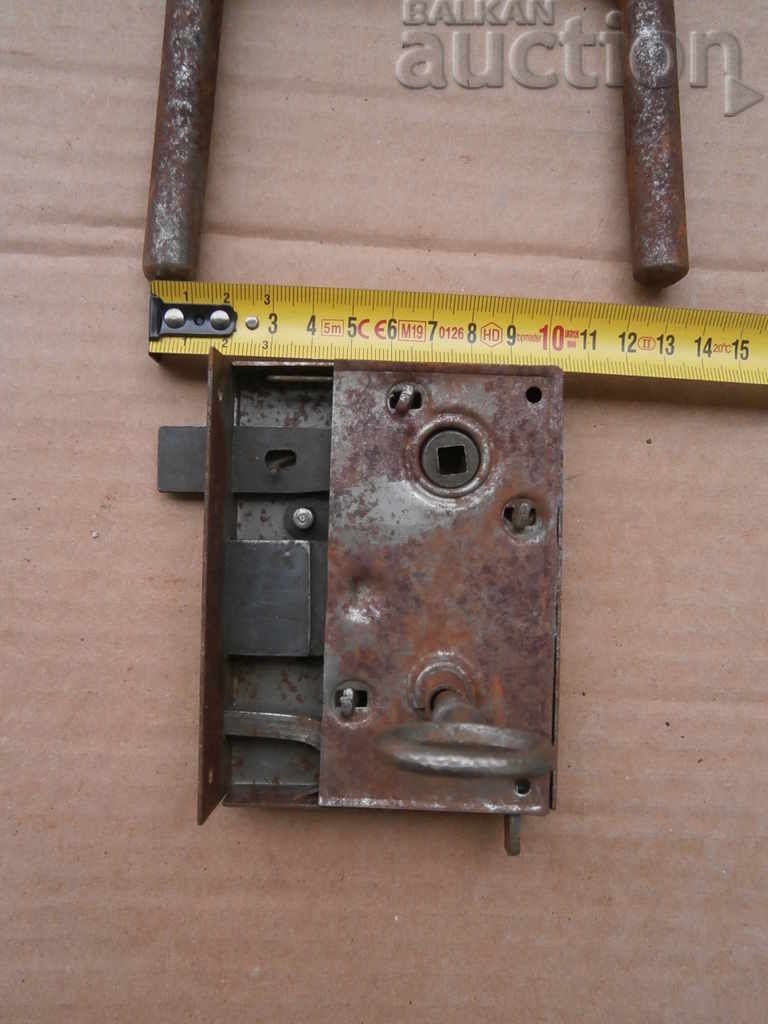 Delivery of OLD lock with key LOCKING MECHANISM Delivery of OLD lock with key LOCKING MECHANISM