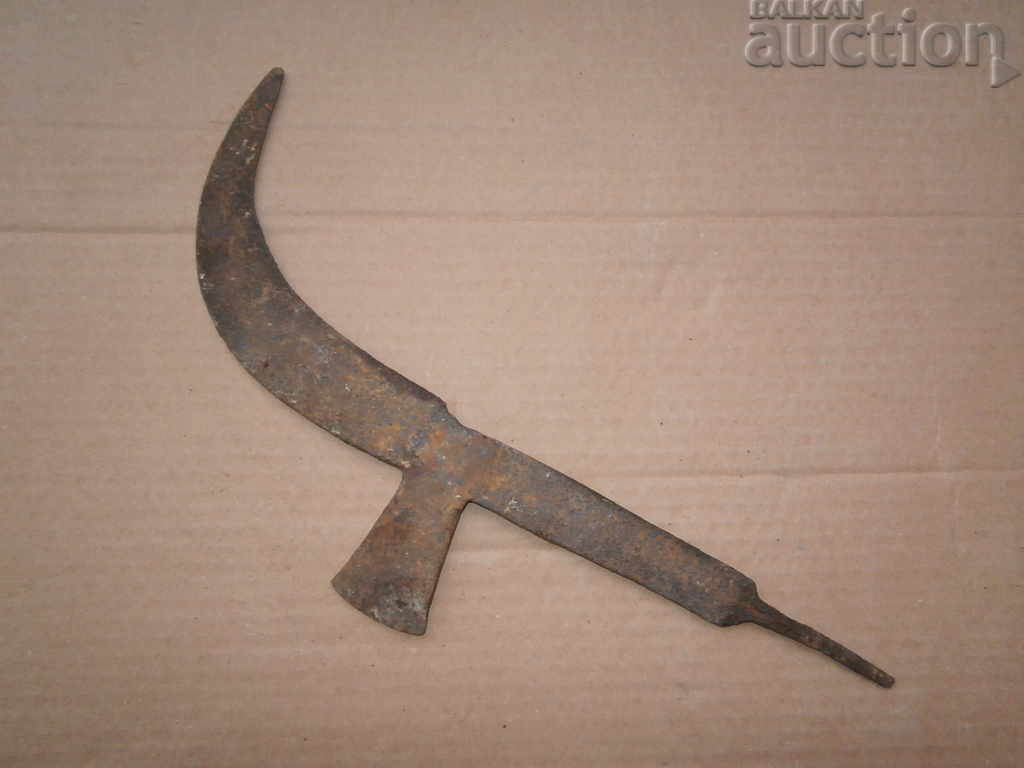 old handmade hammer with price 31.00 BGN | € 15.85 old handmade hammer with price 31.00 BGN | € 15.85