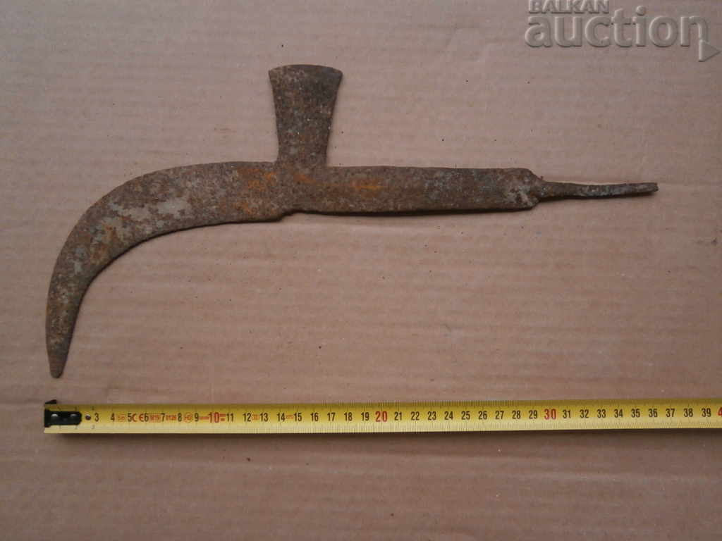 Delivery of old handmade hammer Delivery of old handmade hammer