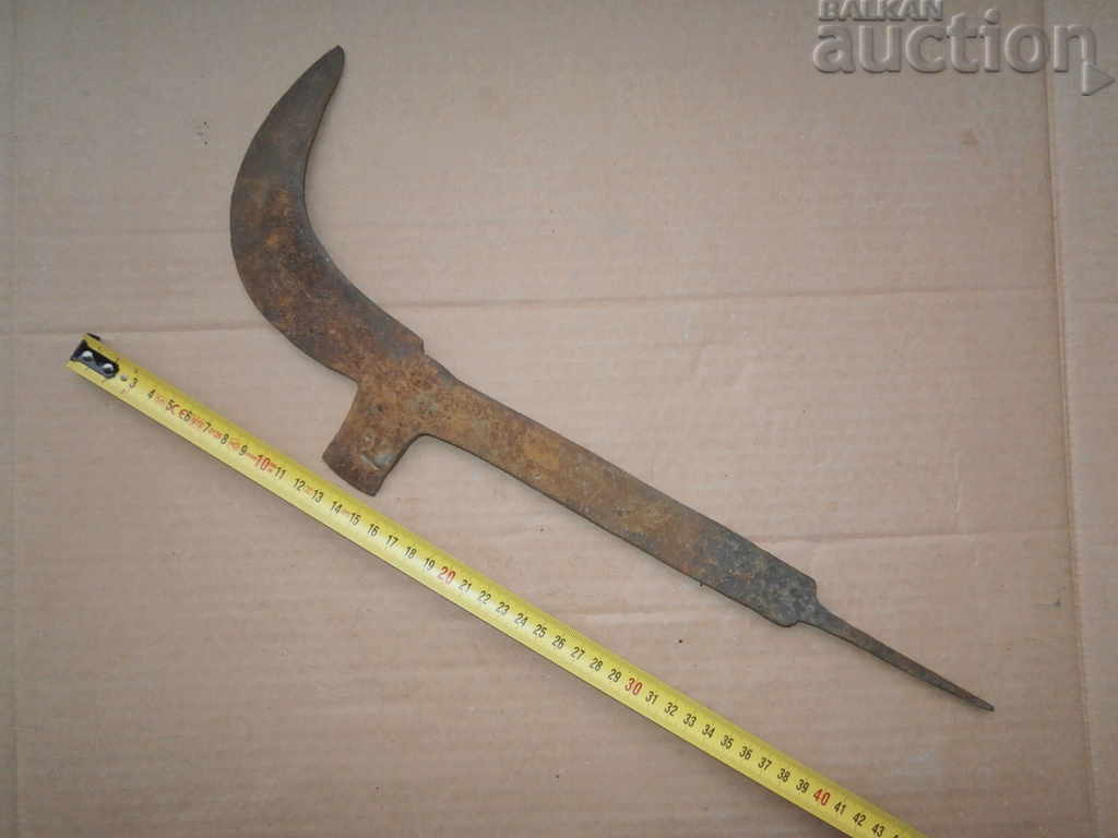 Delivery of old handmade hammer Delivery of old handmade hammer