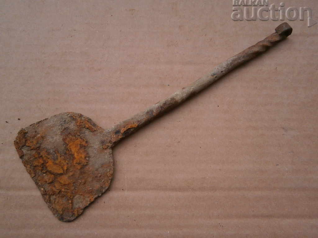 old manual forged coat of arms - 5 old manual forged coat of arms - 5