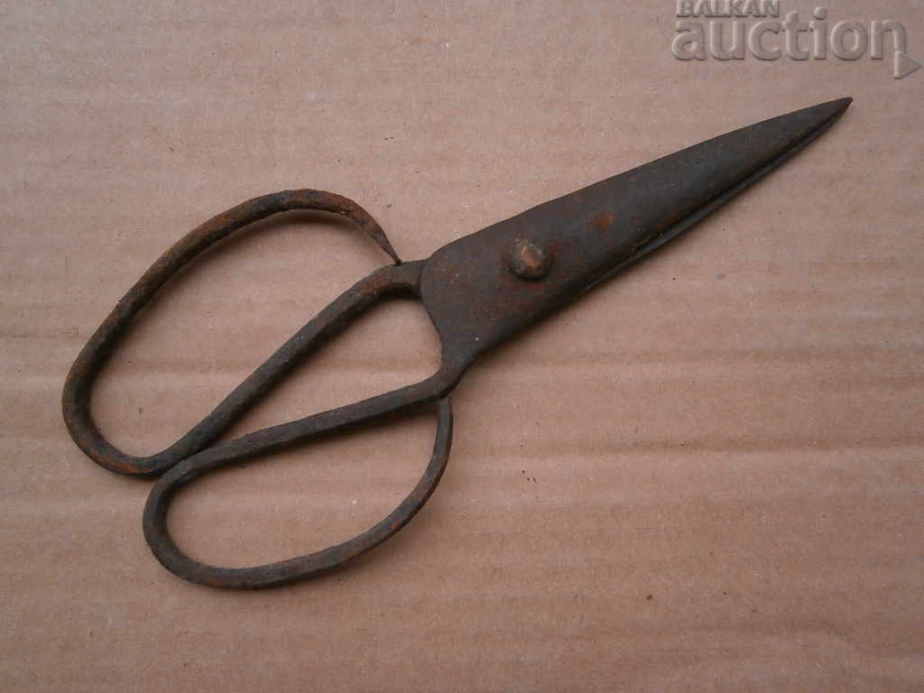 Auction forged primitive scissors scissors Auction forged primitive scissors scissors