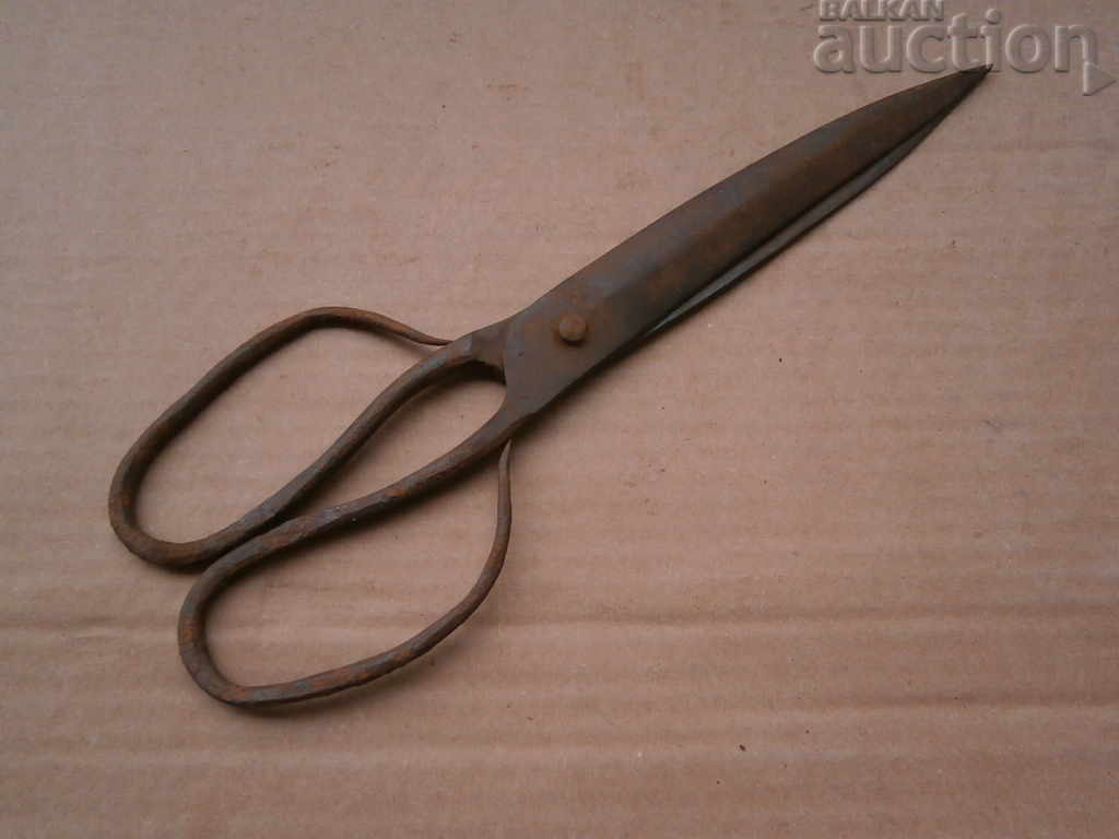 Auction forged primitive scissors scissors Auction forged primitive scissors scissors