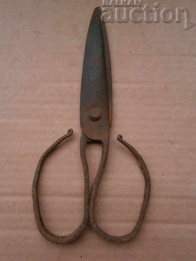 Auction forged primitive scissors scissors Auction forged primitive scissors scissors