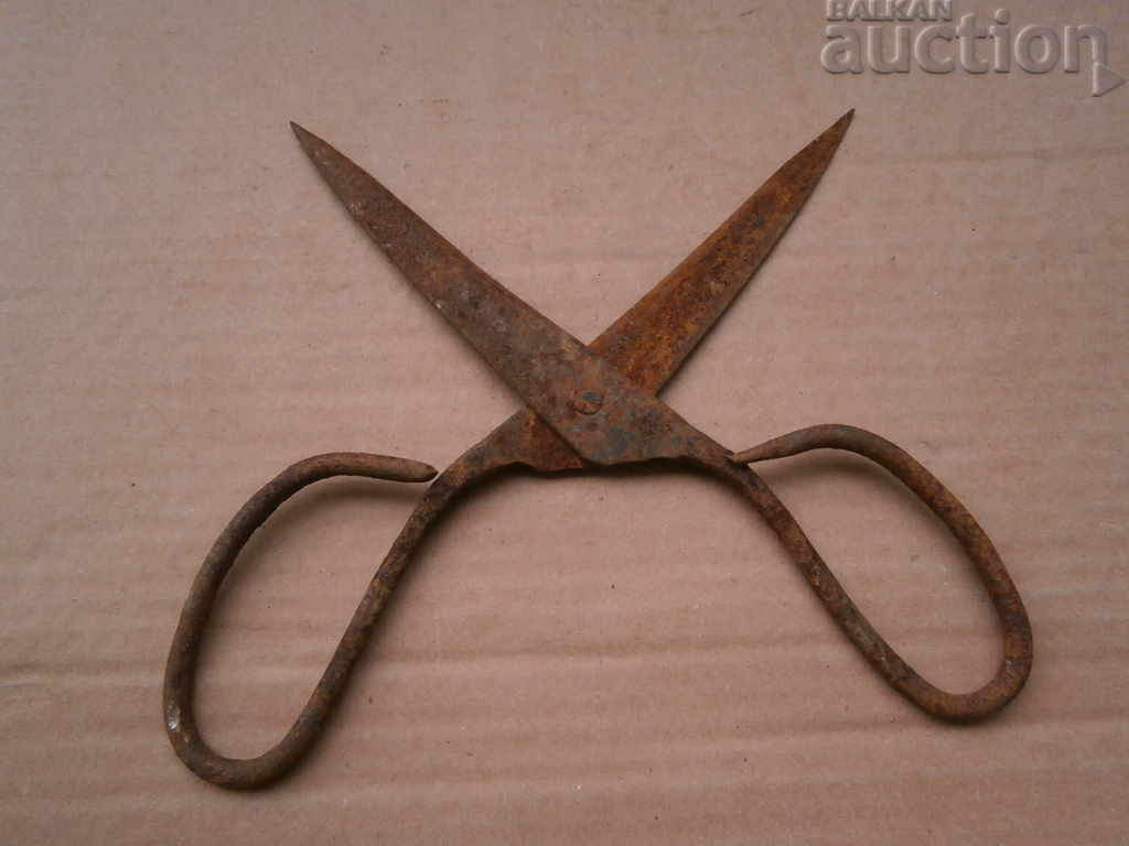 Auction forged primitive scissors scissors Auction forged primitive scissors scissors