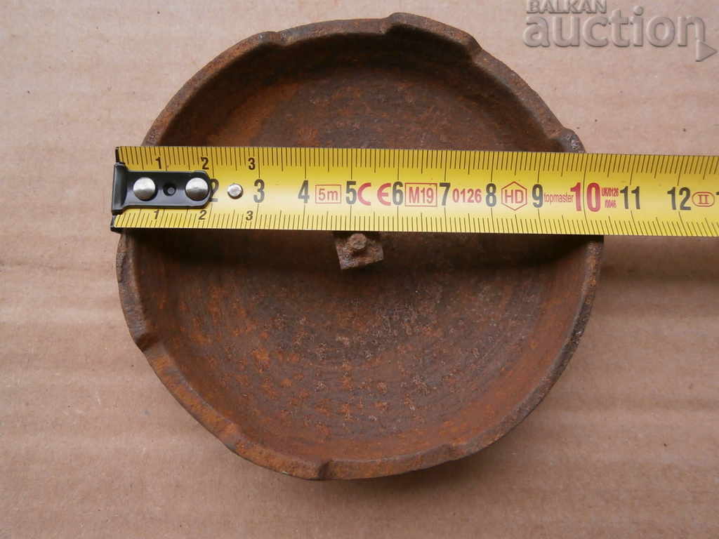 cast iron emblem 1932. - 7 cast iron emblem 1932. - 7