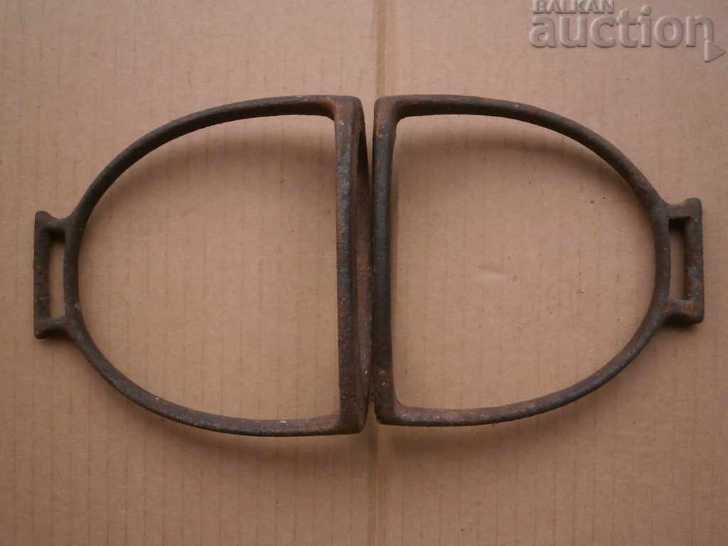 ancient stirrups spur stirrup with price 41.00 BGN | € 20.96 ancient stirrups spur stirrup with price 41.00 BGN | € 20.96