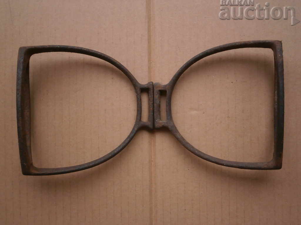 Auction ancient stirrups spur stirrup Auction ancient stirrups spur stirrup