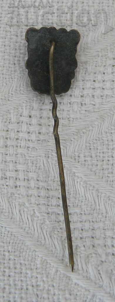 LION TALLINN ESTONIA SYMBOL BADGE / with price 3.00 BGN | € 1.53 LION TALLINN ESTONIA SYMBOL BADGE / with price 3.00 BGN | € 1.53