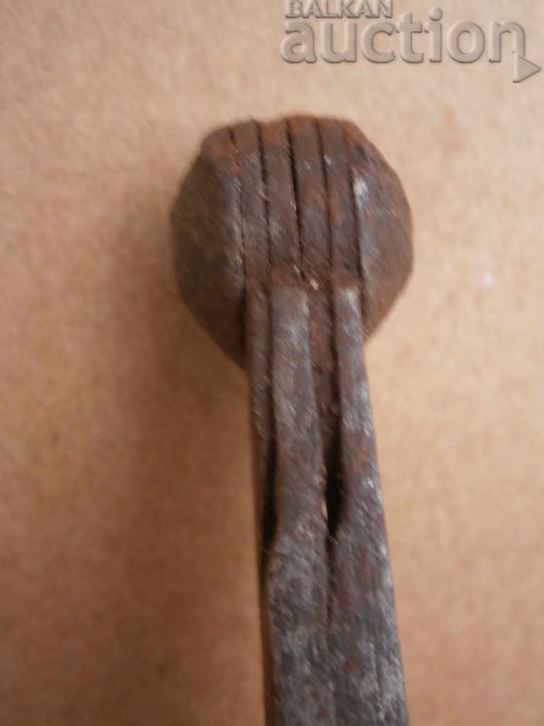 ancient primitive compass - 7 ancient primitive compass - 7