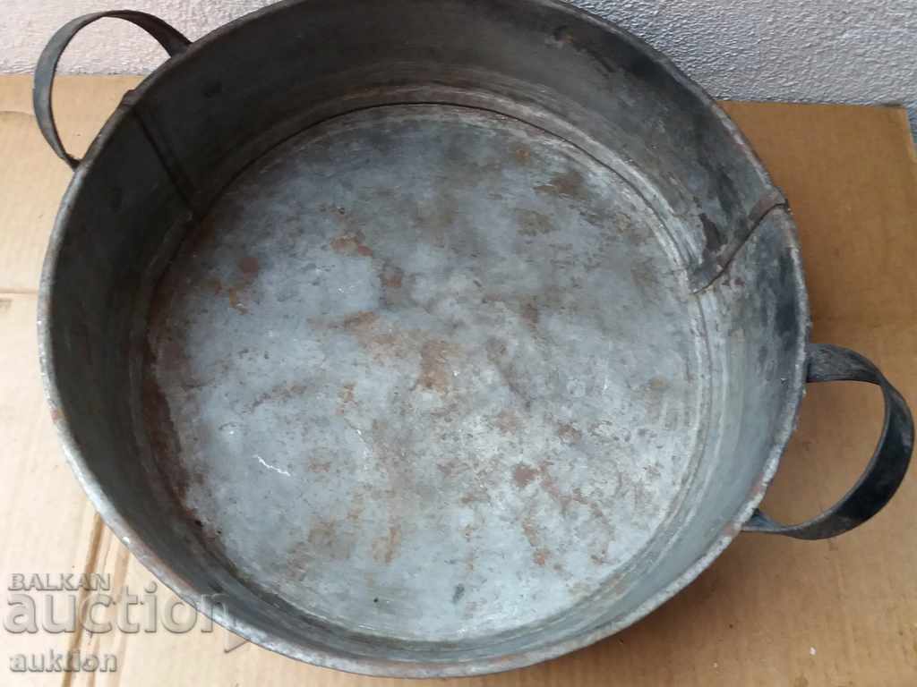 OLD MASSIVE FORGED TRAY - FOR KURBANS, LYUTENITSA, ETC. - 6 OLD MASSIVE FORGED TRAY - FOR KURBANS, LYUTENITSA, ETC. - 6