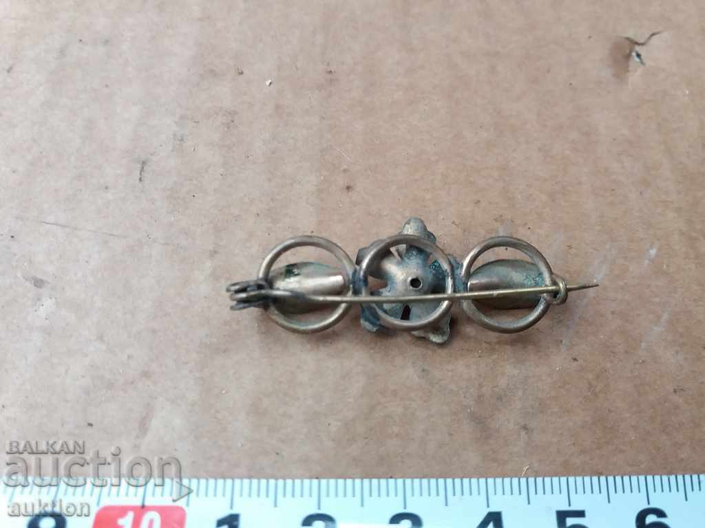 REVIVAL BRONZE BROOCH - 6 REVIVAL BRONZE BROOCH - 6